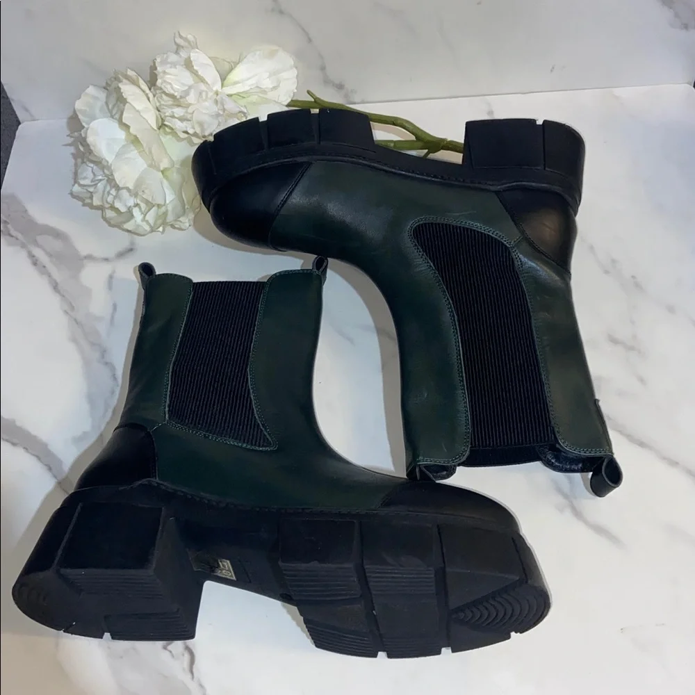 Free People Maren Mid Green Leather Chelsea Boots Size 40(9)